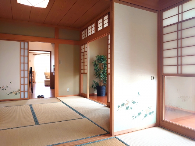 6畳和室をおしゃれに見せるコツを解説！襖や障子のデザイン集も！